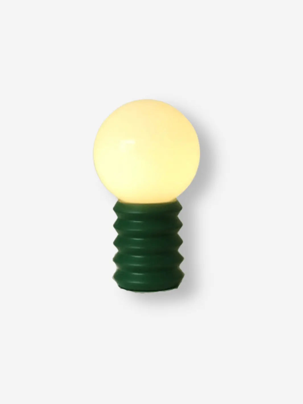 lampe de chevet en ceramique avec pied vert foret et tete blanche