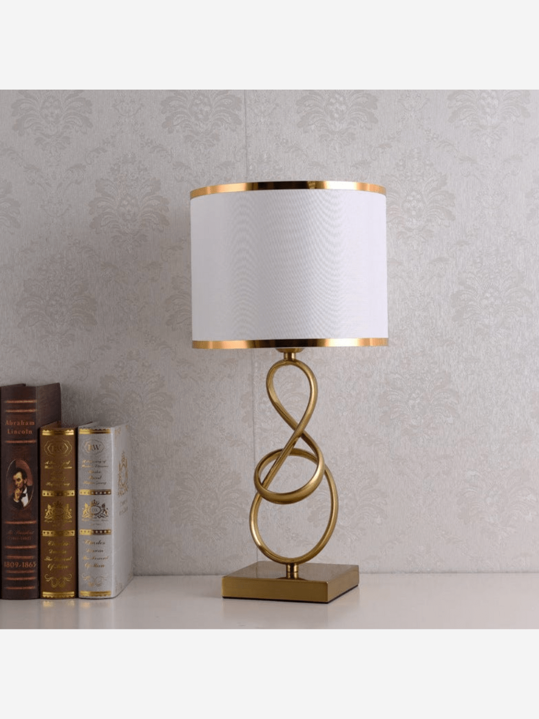Lampe de Chevet Moderne - LuminaSculpt